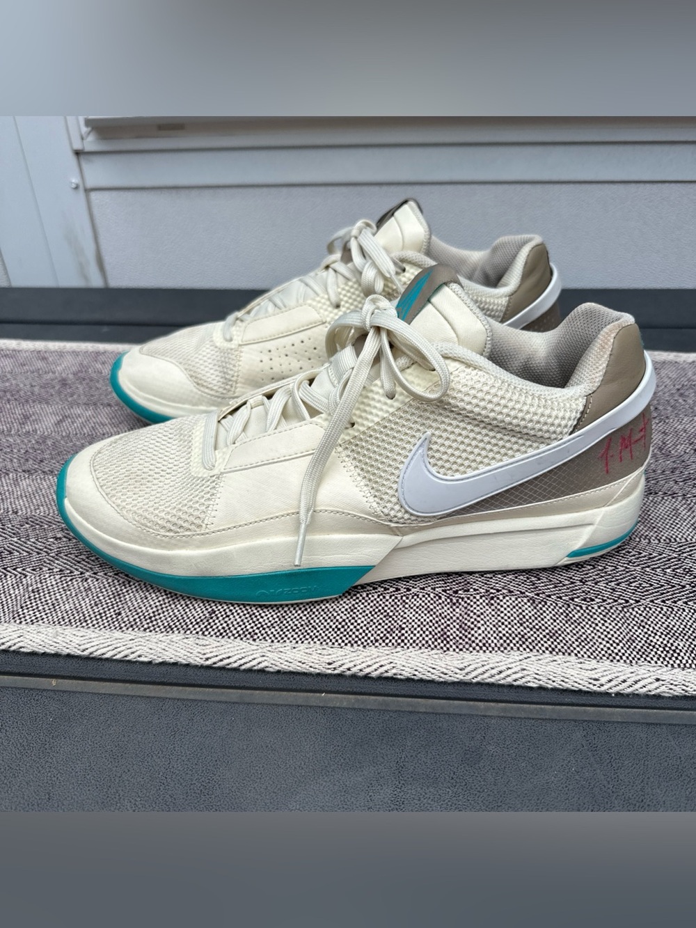 Nike JA 1 Seasonal Mens Size 12 Coconut Milk Blue Basketball Shoes Sneakers